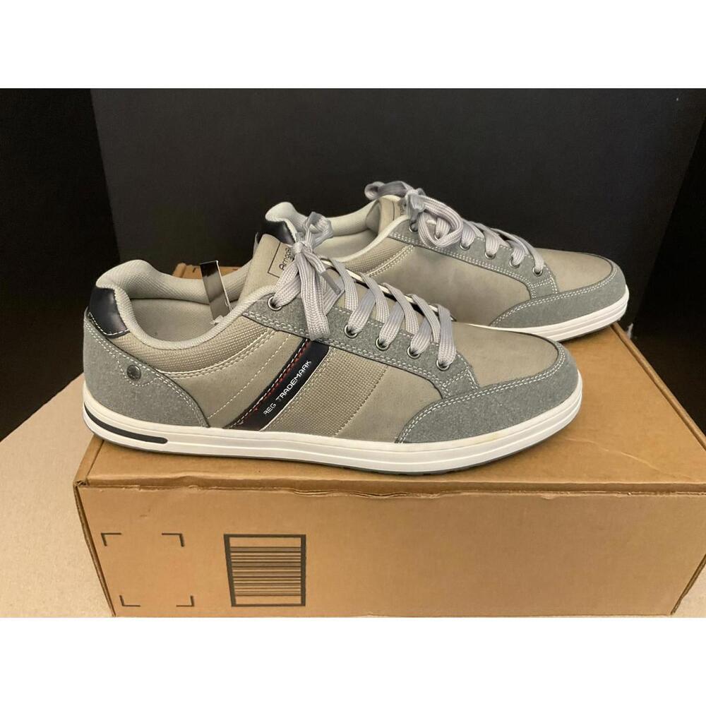 New! Mens ARRIGO BELLO Grey Leather/Mesh Casual Fashion Sneakers. Size 12. Nice!